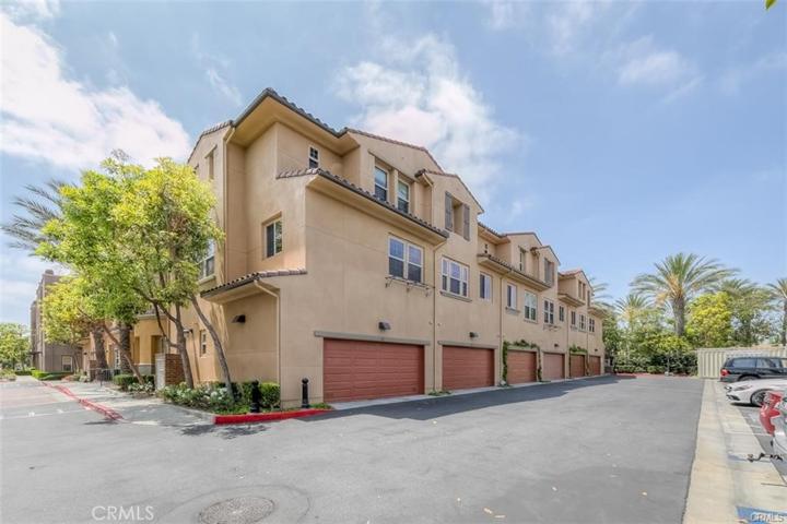 309 Market Court, Fullerton, California 92832
