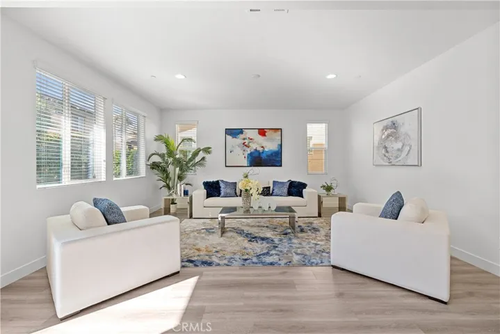 12907 Luna Street, Eastvale, California 92880