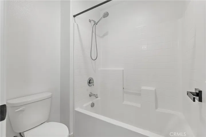 12907 Luna Street, Eastvale, California 92880