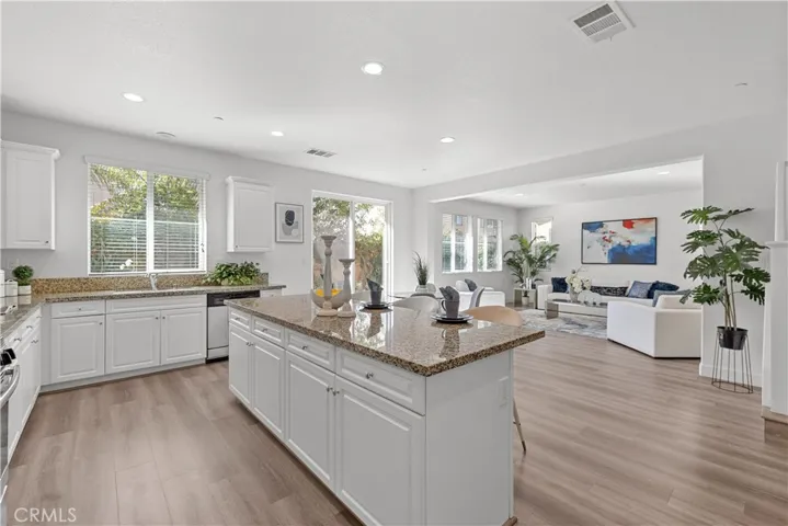 12907 Luna Street, Eastvale, California 92880