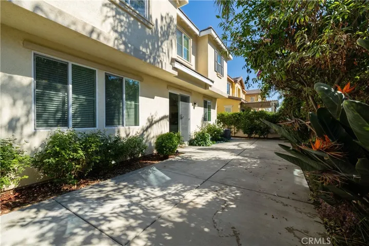 12907 Luna Street, Eastvale, California 92880