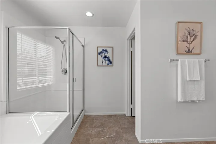 12907 Luna Street, Eastvale, California 92880