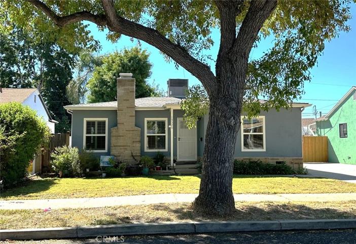 19520 Enadia Way, Reseda, California 91335