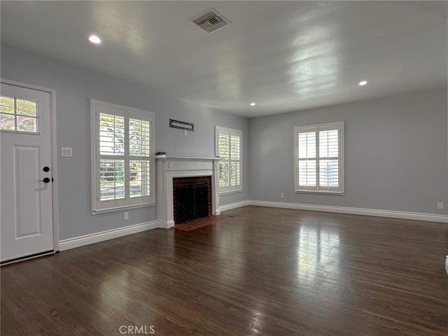 19520 Enadia Way, Reseda, California 91335