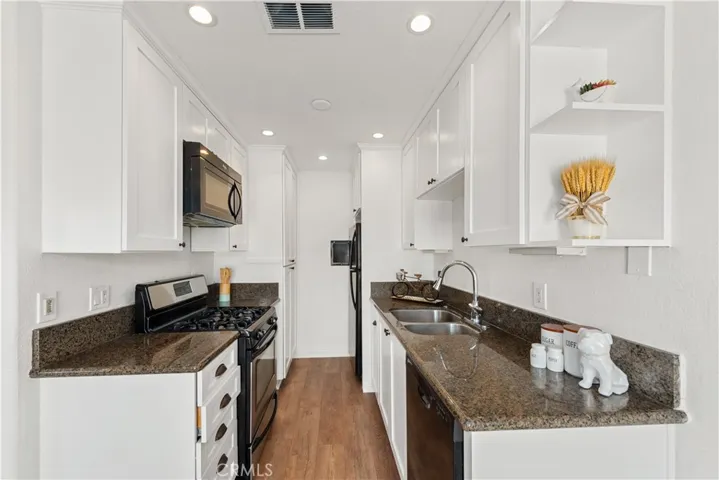 16908 Sierra Vista Way, Cerritos, California 90703