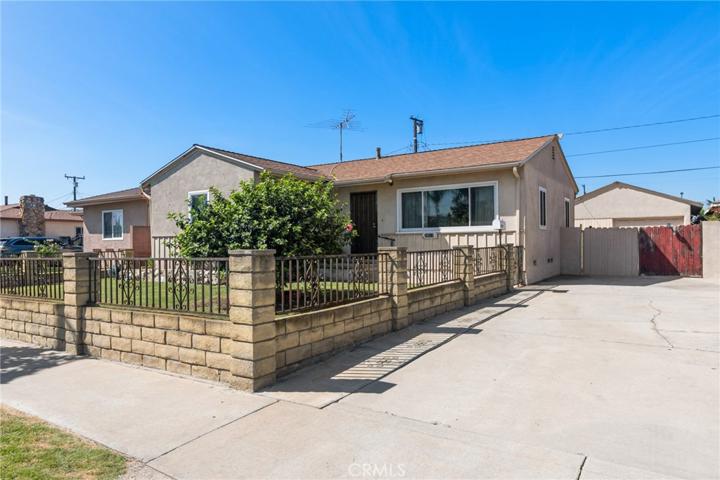 24015 Neptune Avenue, Carson, California 90745