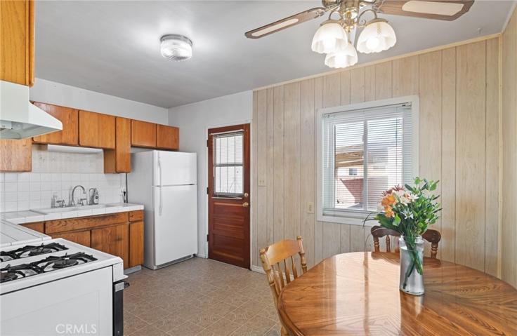 24015 Neptune Avenue, Carson, California 90745