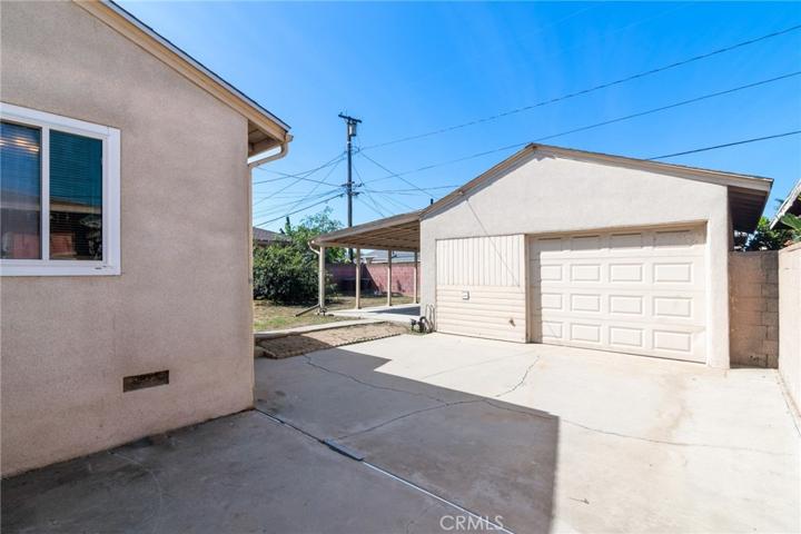 24015 Neptune Avenue, Carson, California 90745