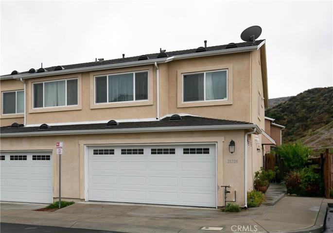 21726 Doreen Place, Saugus, California 91350