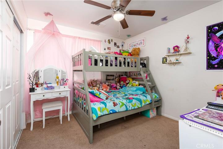 21726 Doreen Place, Saugus, California 91350