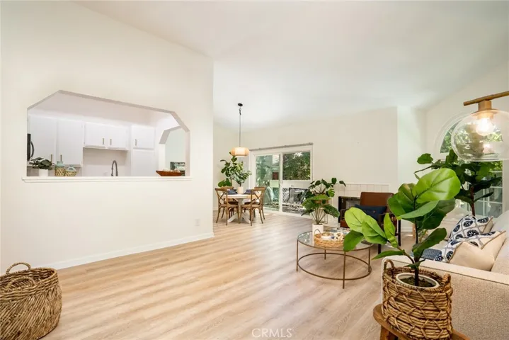 19342 Sunray Lane Unit 206, Huntington Beach, California 92648