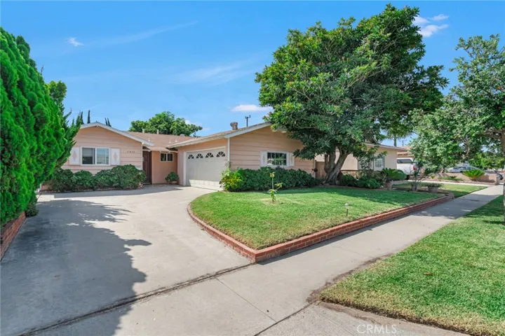 11438 Renville Street, Lakewood, California 90715