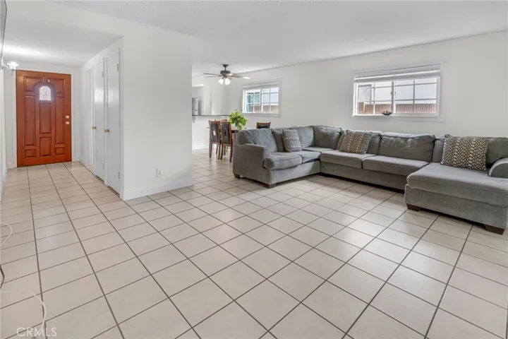 11438 Renville Street, Lakewood, California 90715