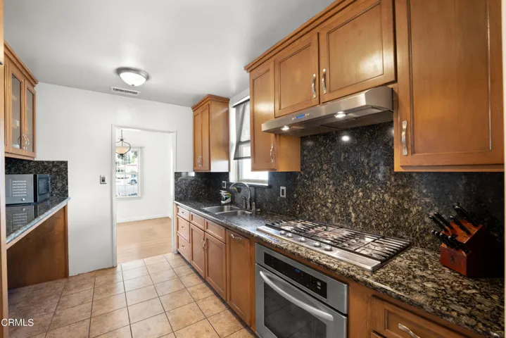 Kitchen_1