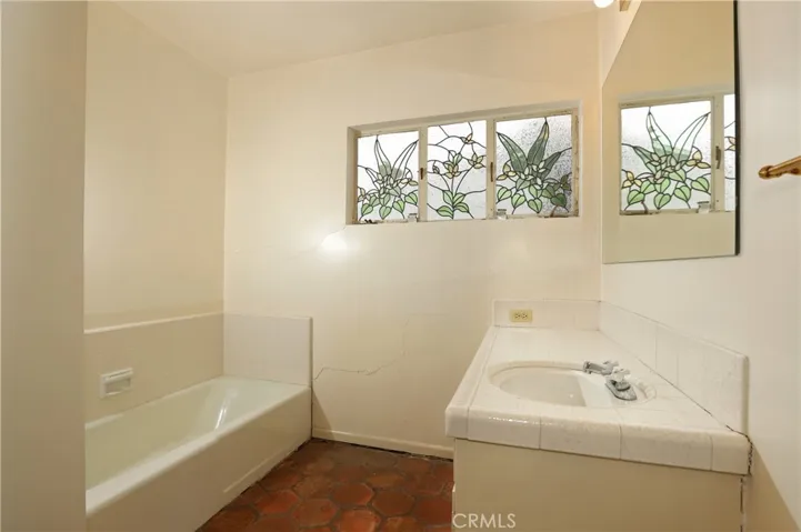 4129 Stansbury Avenue, Sherman Oaks, California 91423