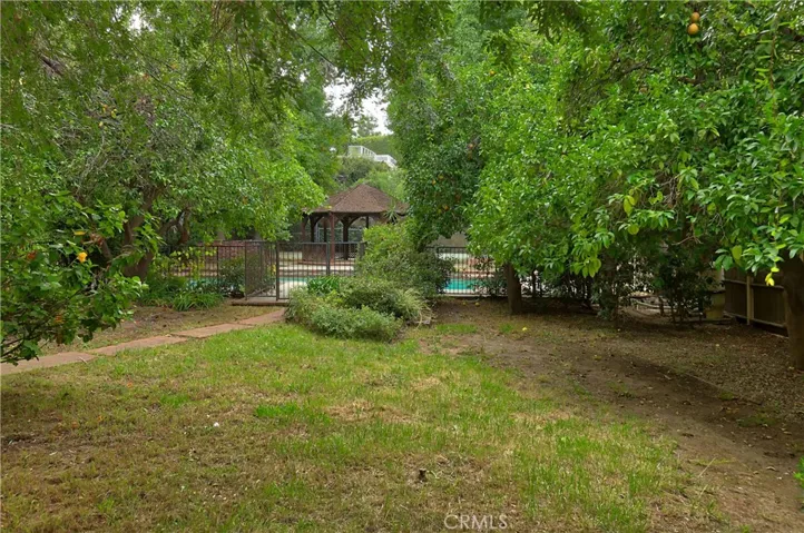 4129 Stansbury Avenue, Sherman Oaks, California 91423