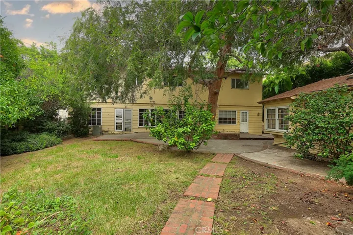 4129 Stansbury Avenue, Sherman Oaks, California 91423