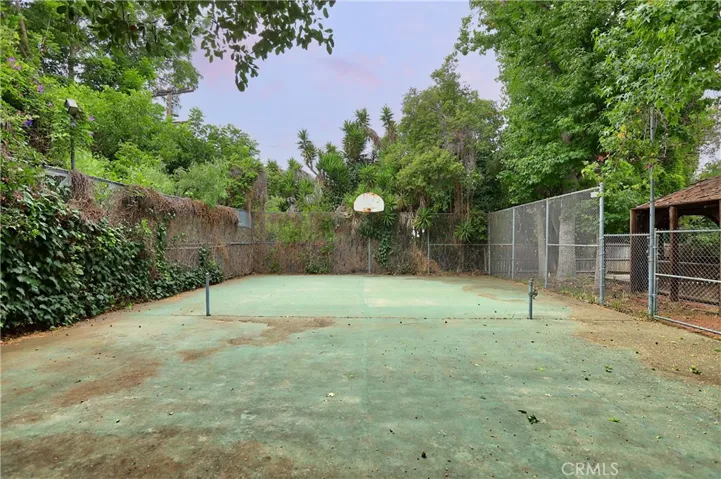 4129 Stansbury Avenue, Sherman Oaks, California 91423
