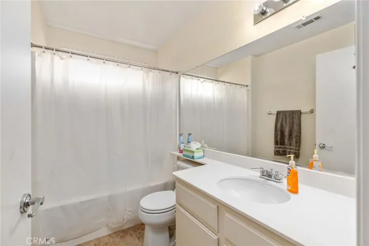 728 Twin Hills Drive, Banning, California 92220