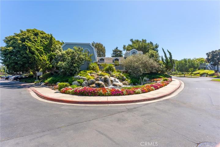 Well-maintained flowers, plants and trees add color to the surroundings!