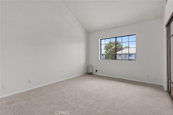 Find yourself in the nicely sized master suite!