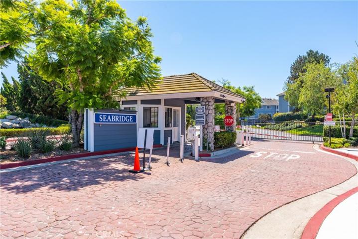 Guarded entrances ensure privacy and security!