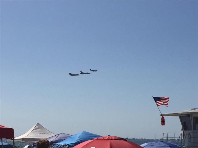 Catch the excitement of the Huntington Beach Pacific Airshow!