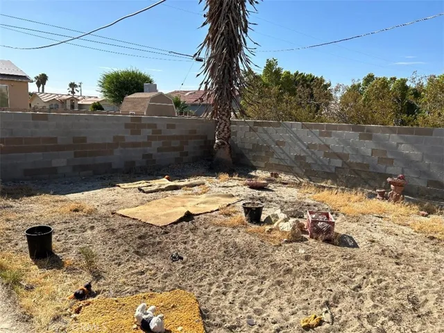 19530 Tumbleweed Trail, Desert Hot Springs, California 92241