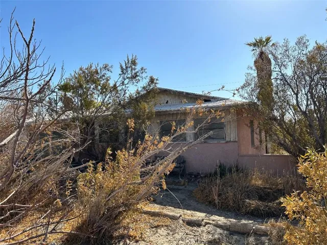 19530 Tumbleweed Trail, Desert Hot Springs, California 92241