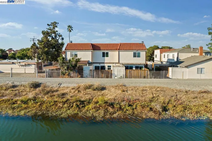 2472 Belvedere Ave, San Leandro, California 94577