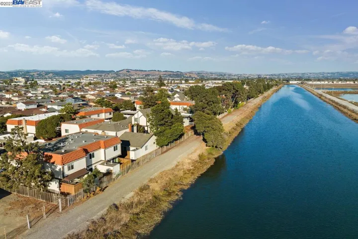 2472 Belvedere Ave, San Leandro, California 94577
