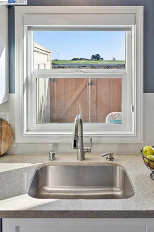2472 Belvedere Ave, San Leandro, California 94577