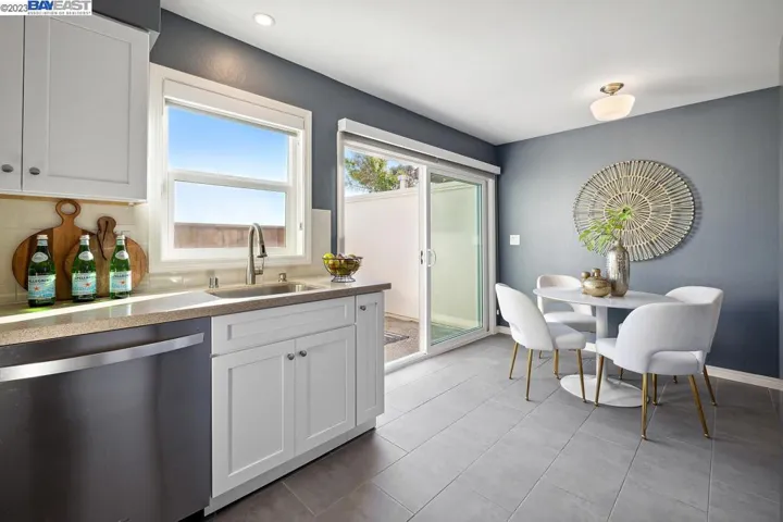 2472 Belvedere Ave, San Leandro, California 94577