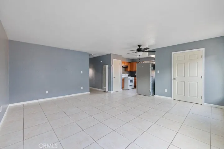 388 Crestwood Avenue, Woodlake, California 93286