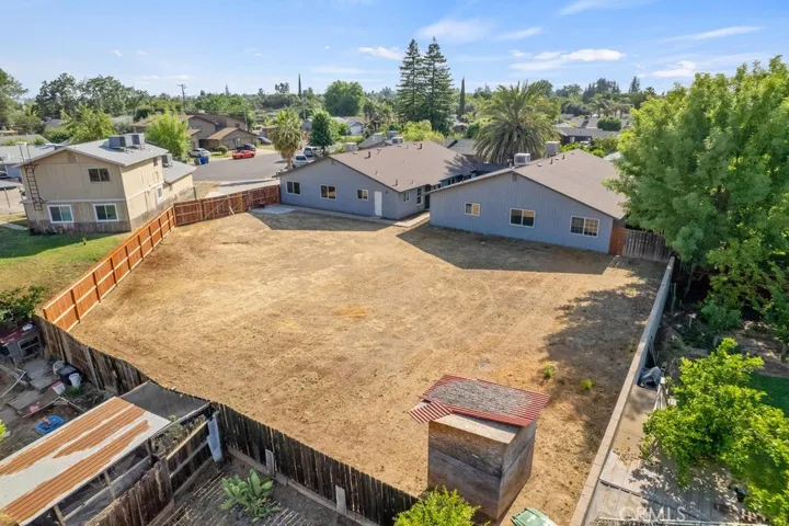 388 Crestwood Avenue, Woodlake, California 93286