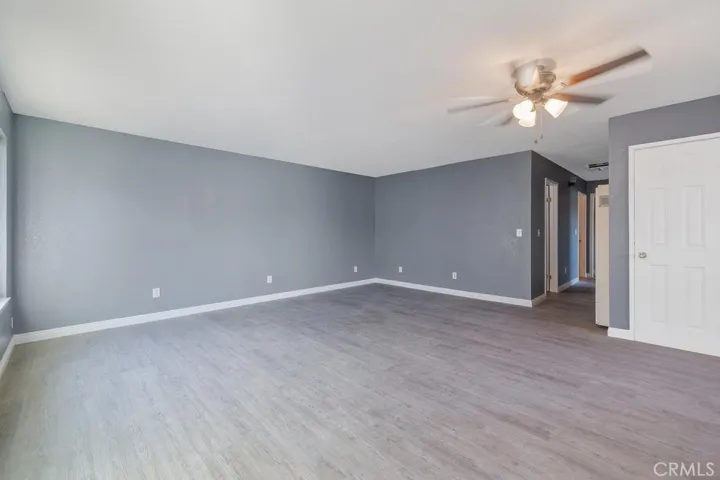 388 Crestwood Avenue, Woodlake, California 93286