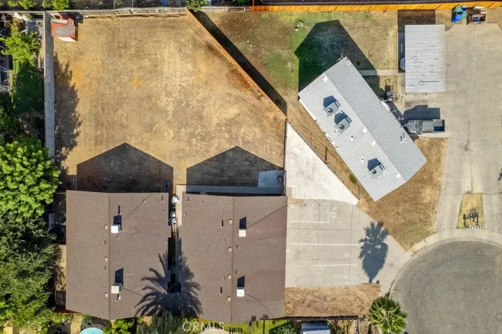 388 Crestwood Avenue, Woodlake, California 93286