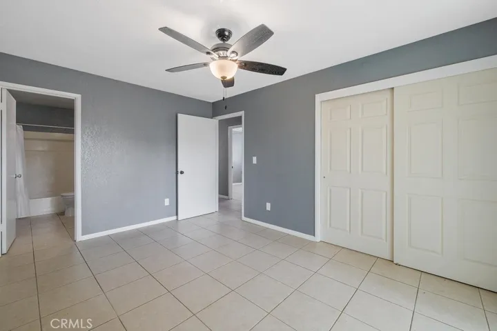 388 Crestwood Avenue, Woodlake, California 93286
