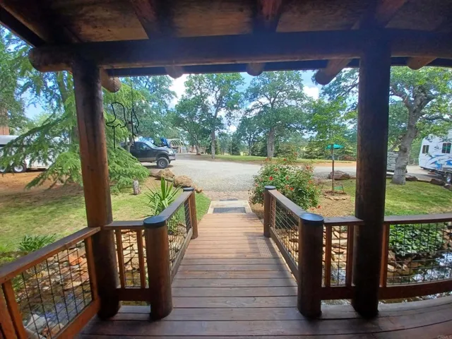 9883 Piney Creek Road, Coulterville, California 95311