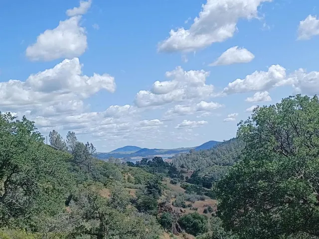 9883 Piney Creek Road, Coulterville, California 95311