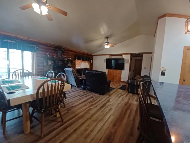 9883 Piney Creek Road, Coulterville, California 95311