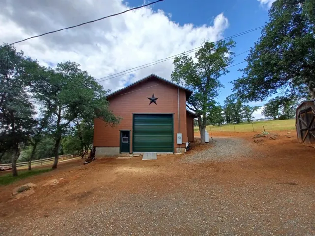9883 Piney Creek Road, Coulterville, California 95311