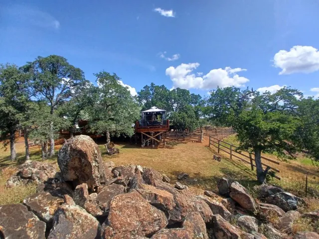 9883 Piney Creek Road, Coulterville, California 95311