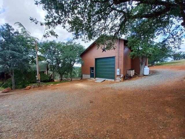 9883 Piney Creek Road, Coulterville, California 95311