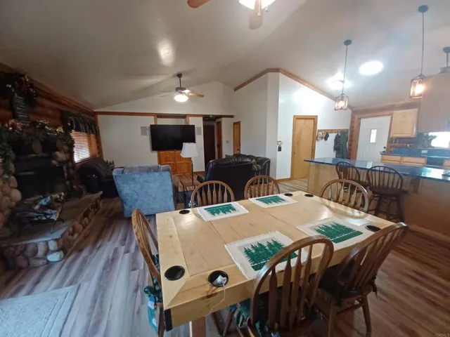 9883 Piney Creek Road, Coulterville, California 95311