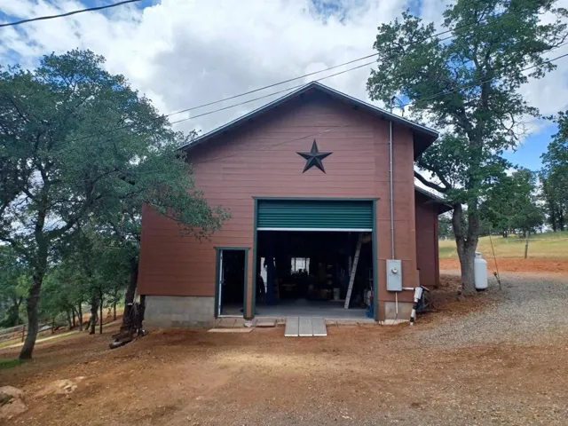 9883 Piney Creek Road, Coulterville, California 95311