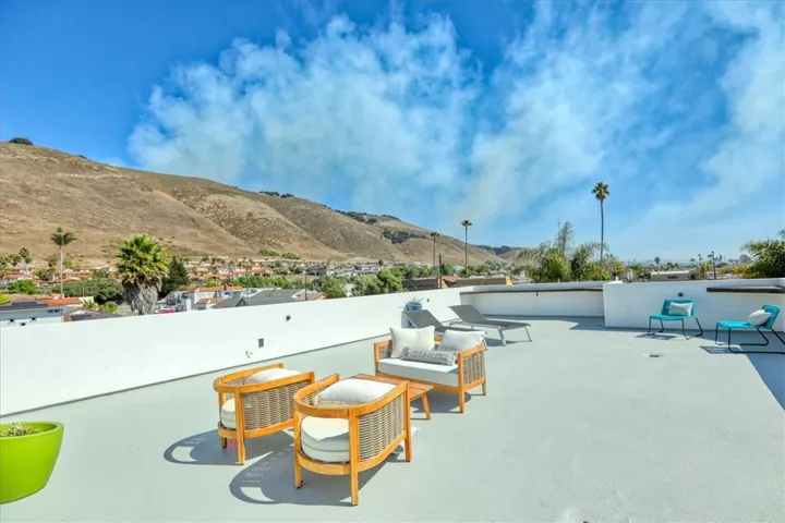 Roof Deck