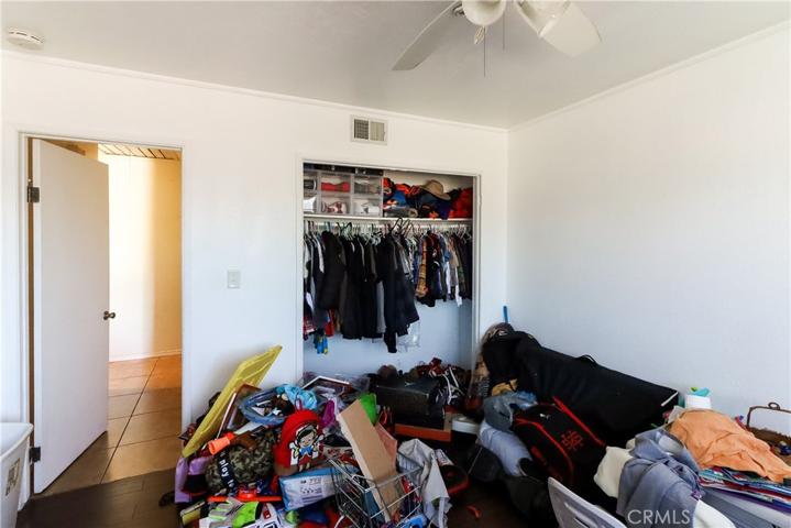 320 W Heather, Rialto, California 92376