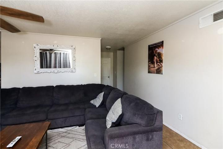 320 W Heather, Rialto, California 92376