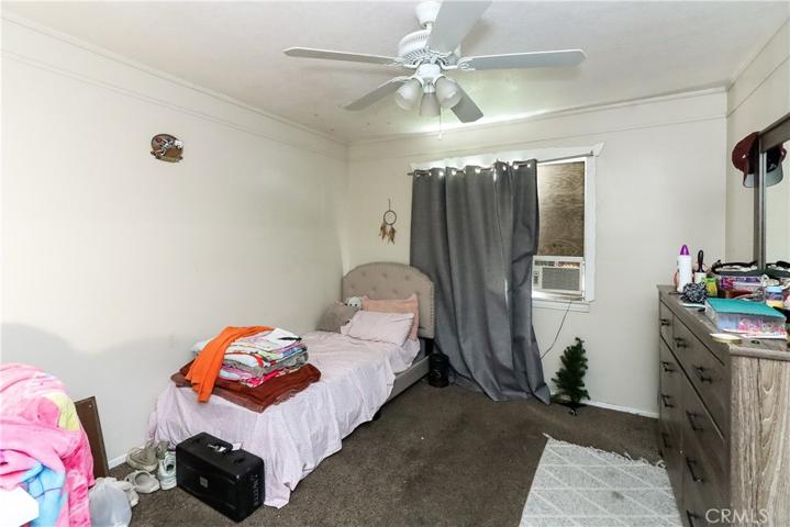 320 W Heather, Rialto, California 92376